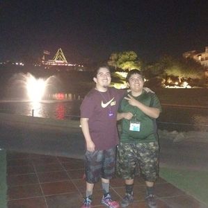 Meet your Posher, Christopher